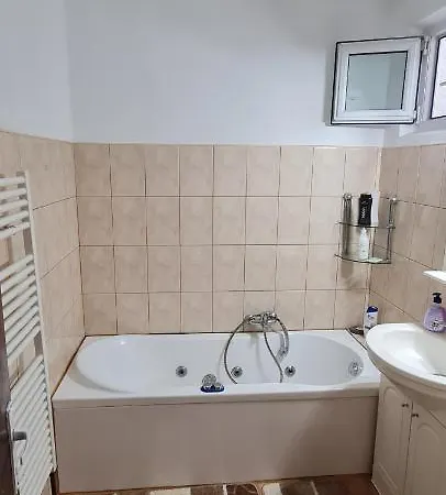 Casa Lazar アパート
